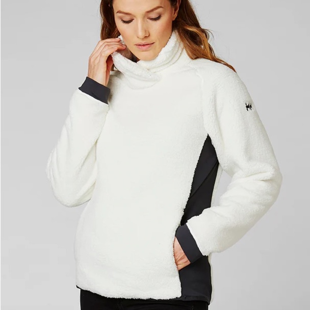 Helly Hansen Women's White and Gray Sweater
